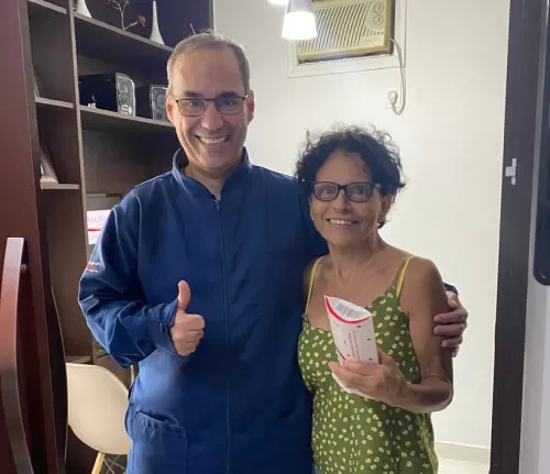 sobre dr pedro augusto especialista em implantes dentários
